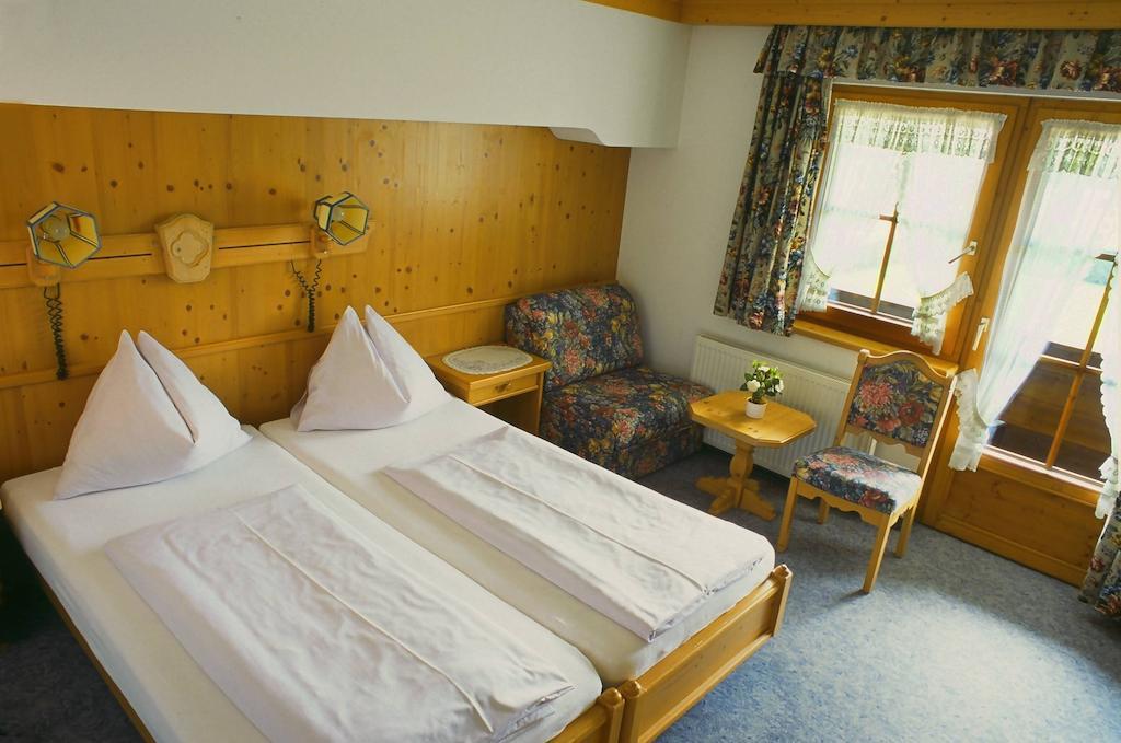 Kaiserhotel Neuwirt 오베른도르프 인 티롤 객실 사진